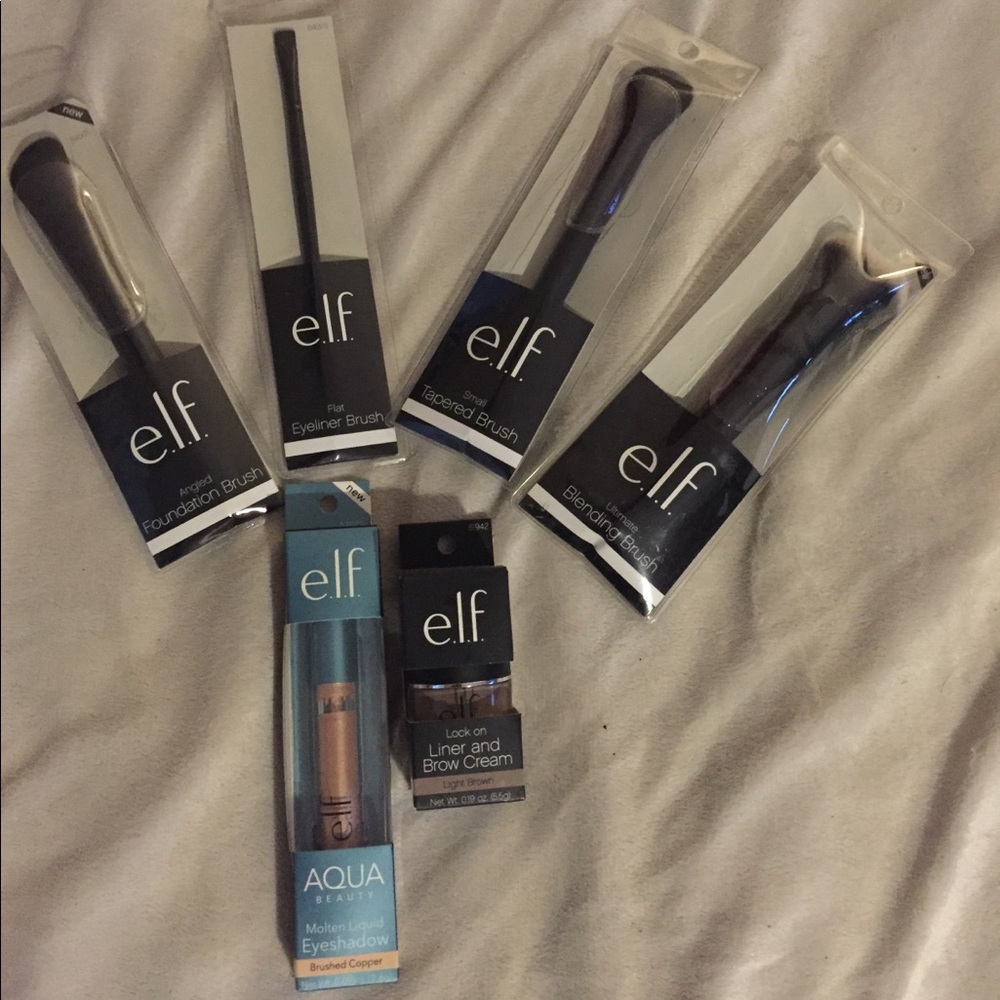 Elf makeup accessories
